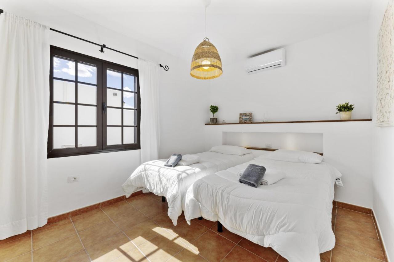 Villa 4 - Vipvipvillas ティアス エクステリア 写真