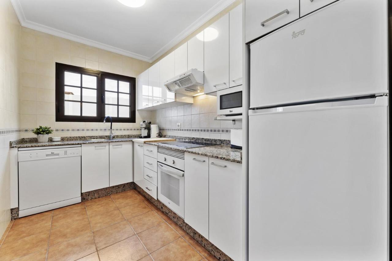 Villa 4 - Vipvipvillas ティアス エクステリア 写真